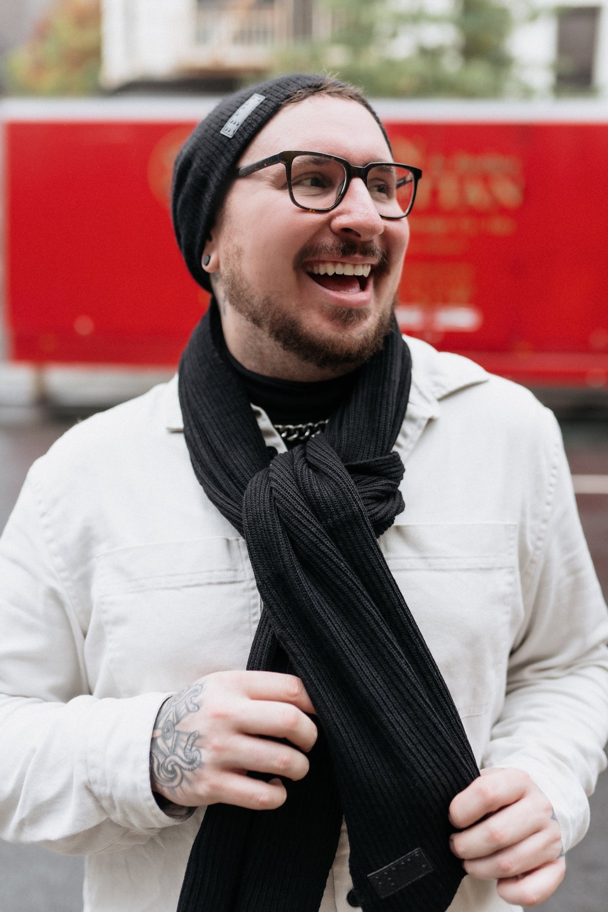Two Blind Brothers - Gift Beanie & Scarf Ribbed Knit Set Black