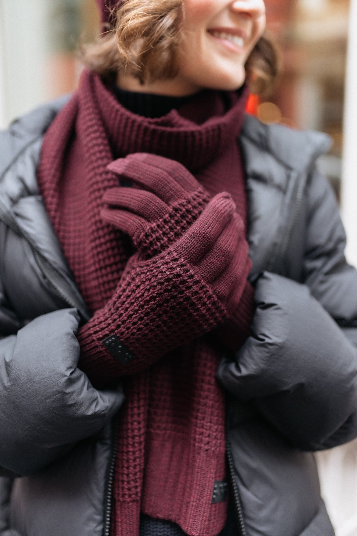 Two Blind Brothers - Gift Waffle Knit Gloves Maroon