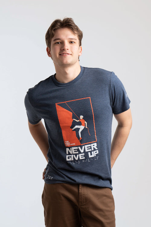 Men's "Never Give Up" Graphic Crewneck in XS