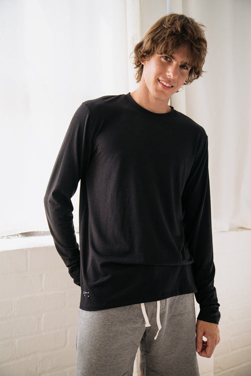 Men's Long Sleeve Crewneck in Black