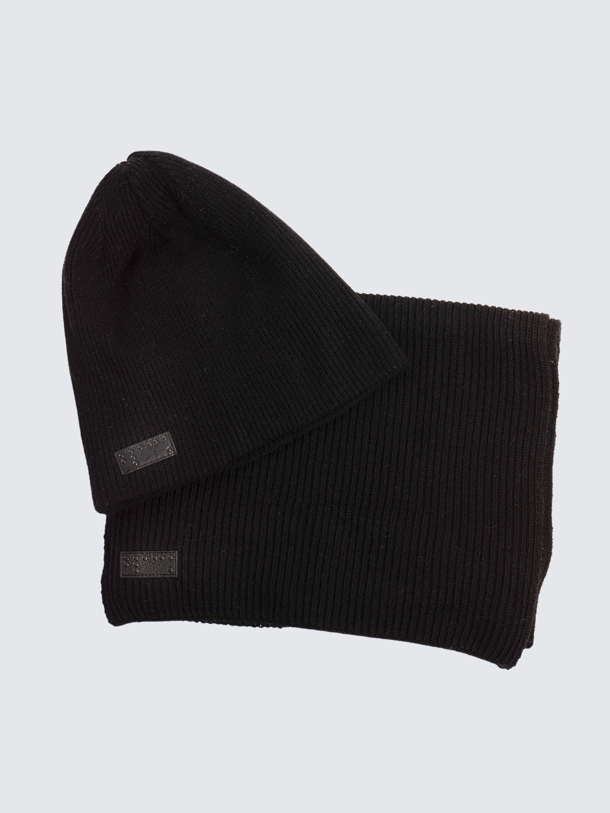 Two Blind Brothers - Gift Beanie & Scarf Ribbed Knit Set Black