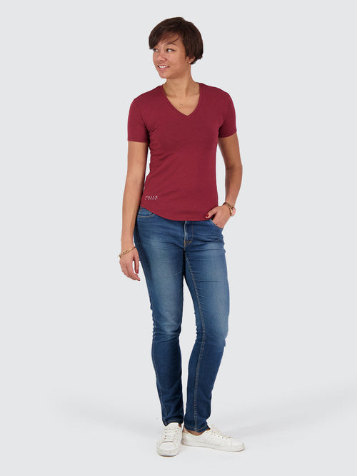 Women's Short Sleeve V-Neck Tee in Maroon