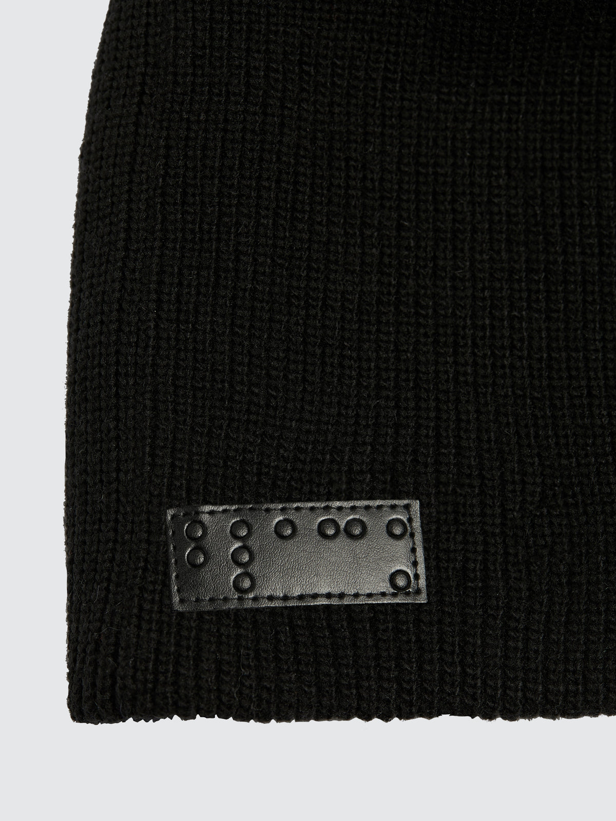 Two Blind Brothers - Gift Beanie & Scarf Ribbed Knit Set Black